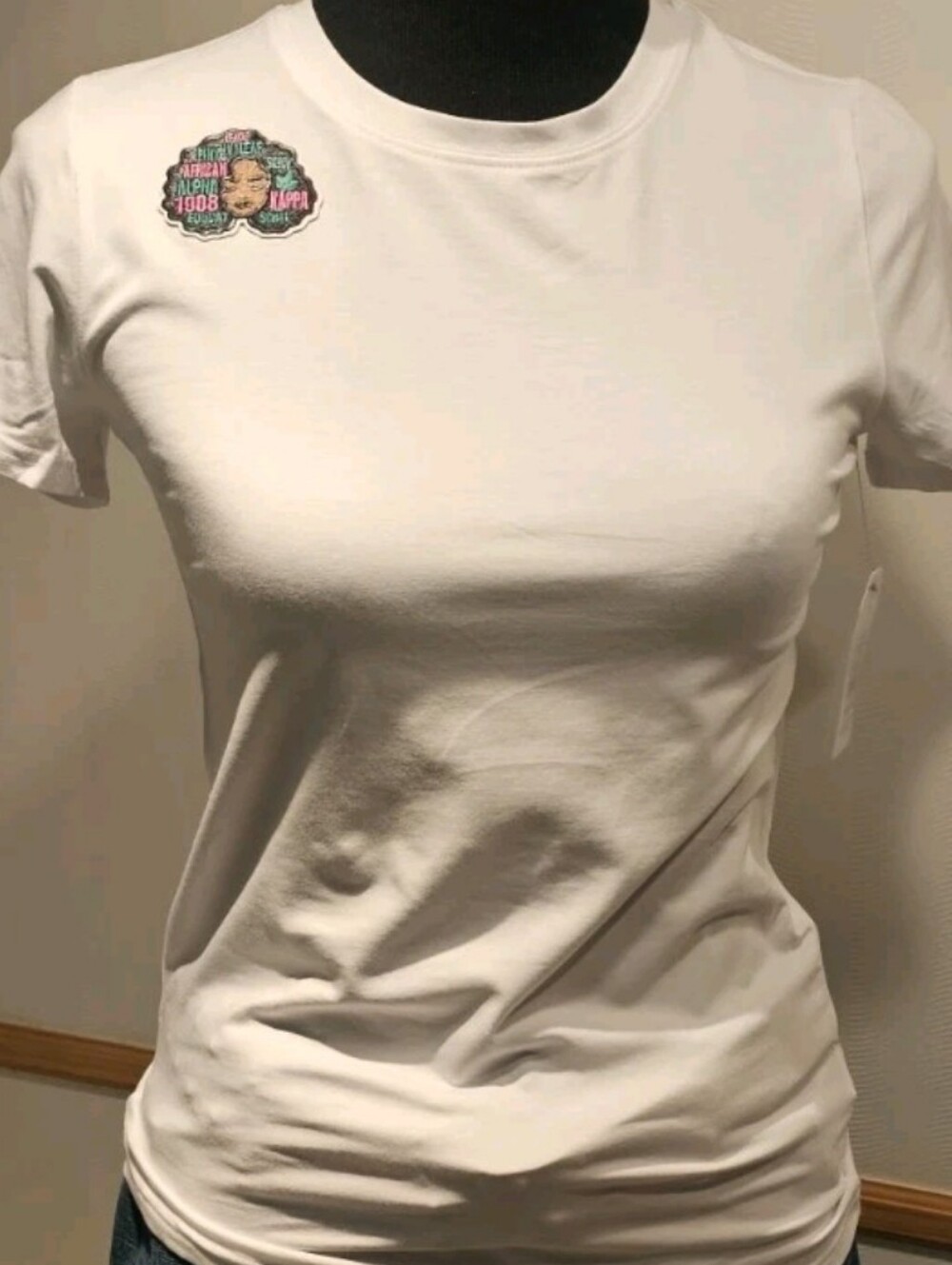 NEW AKA Pink Green Alpha Kappa Alpha Afro Words White SS Stretch T-shirt Top S
